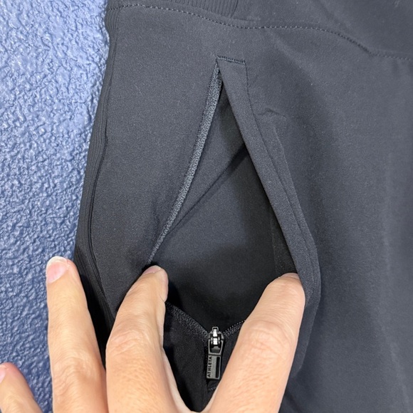 Athleta NWT Brooklyn 16” Skort | Black | 14 - Picture 6 of 10
